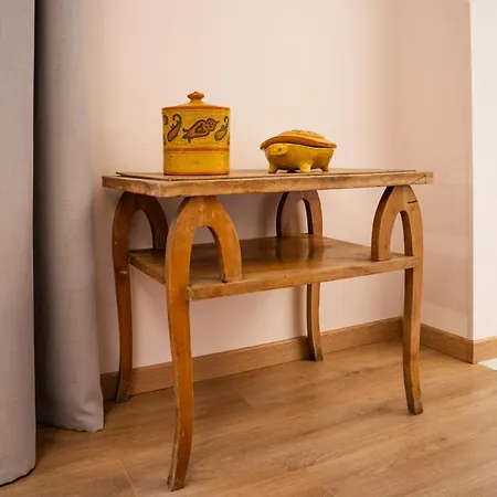 Five Mantellate 9 3* Florenz