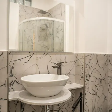 Frühstückspension Five Mantellate 9