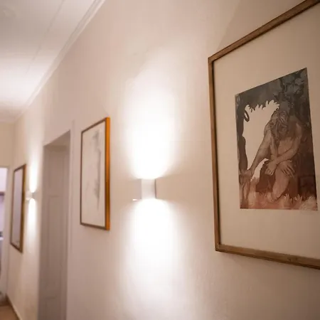 Five Mantellate 9 3* Floransa