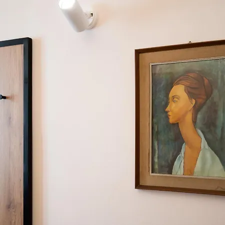 Five Mantellate 9 Oda ve Kahvaltı Floransa