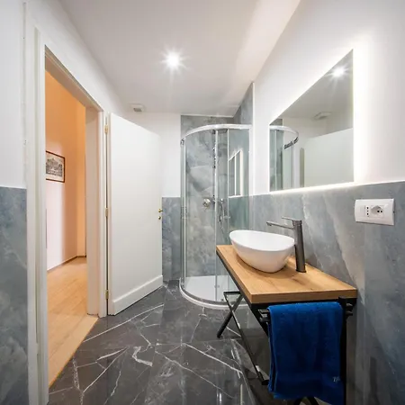 Couette-café Five Mantellate 9