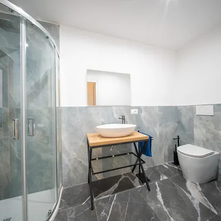 Couette-café Five Mantellate 9 3*