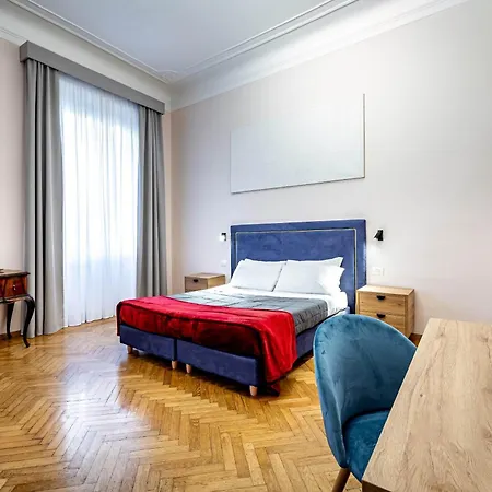 Five Mantellate 9 3*