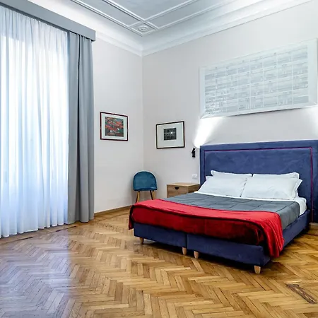 Five Mantellate 9 3*